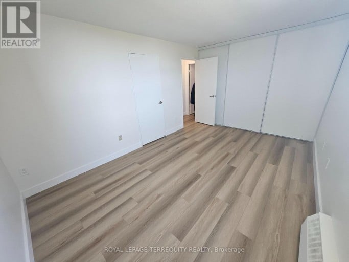 311 - 25 SUNRISE AVENUE, Toronto (Victoria Village), Ontario, M4A2S2