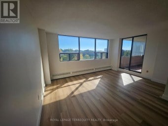 311 - 25 SUNRISE AVENUE Toronto (Victoria Village) Ontario photo 4