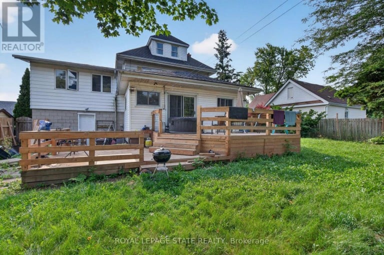 312 EAST 12TH STREET, Hamilton (Hill Park), Ontario, L9A3Y1