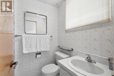 36 ALGONQUIN COURT Hamilton (Lisgar) Ontario photo 23