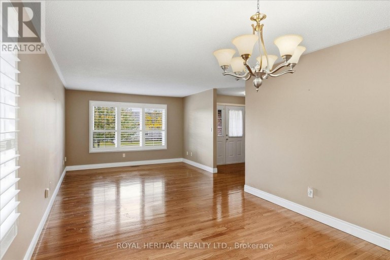 194 MCLAUGHLIN ROAD, Kawartha Lakes (Lindsay), Ontario, K9V6L8