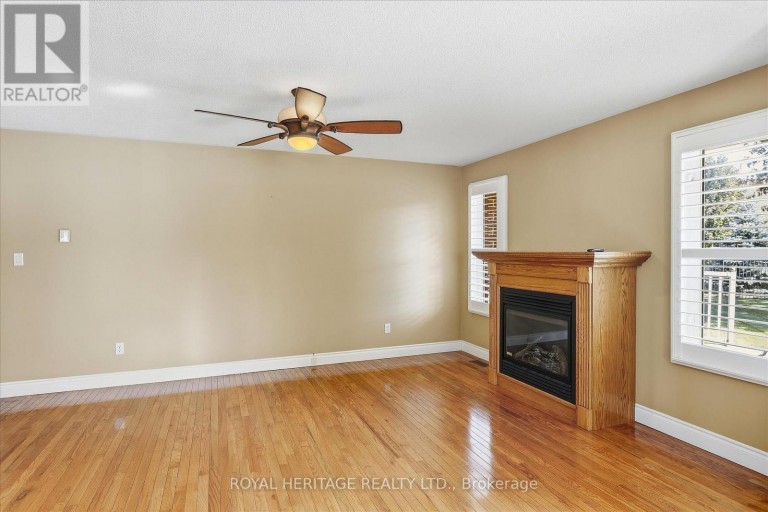 194 MCLAUGHLIN ROAD, Kawartha Lakes (Lindsay), Ontario, K9V6L8