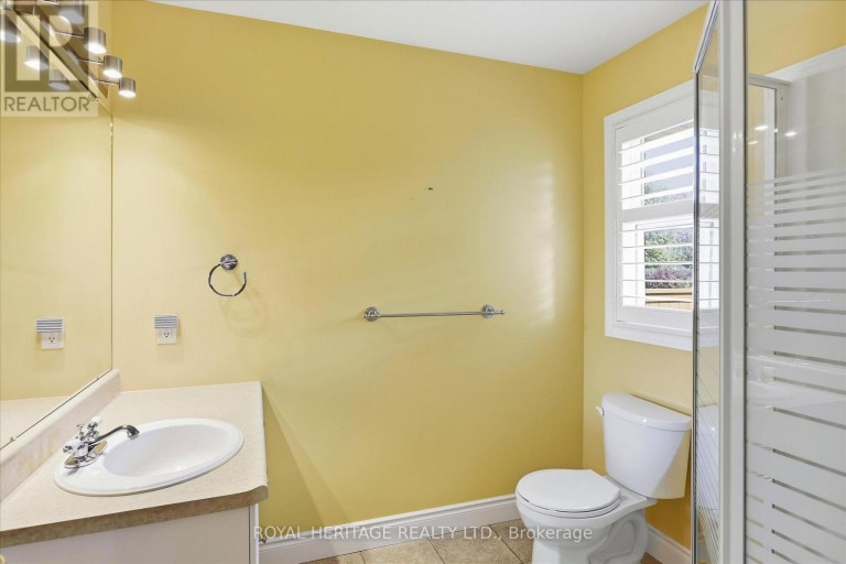 194 MCLAUGHLIN ROAD, Kawartha Lakes (Lindsay), Ontario, K9V6L8