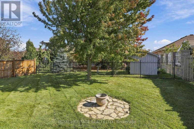 194 MCLAUGHLIN ROAD, Kawartha Lakes (Lindsay), Ontario, K9V6L8
