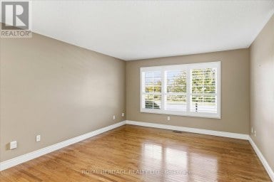 194 MCLAUGHLIN ROAD Kawartha Lakes (Lindsay) Ontario photo 9