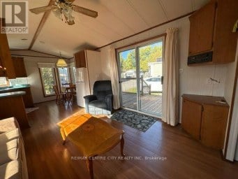 111 - 2189 DUNDAS STREET E London East (East I) Ontario photo 9