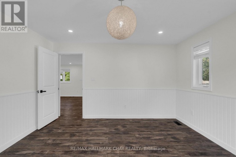 3391 BEACHVIEW AVENUE, Severn (West Shore), Ontario, L0K1G0
