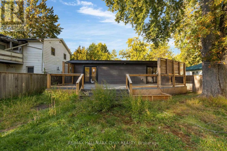 3391 BEACHVIEW AVENUE, Severn (West Shore), Ontario, L0K1G0