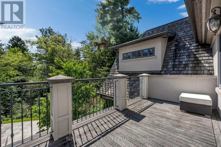 1476 CARMEN DRIVE, Mississauga (Mineola), Ontario, L5G3Z1
