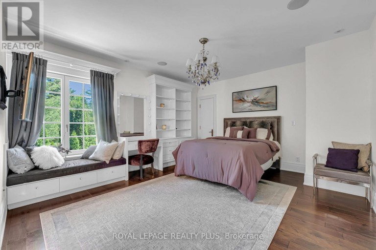 1476 CARMEN DRIVE, Mississauga (Mineola), Ontario, L5G3Z1