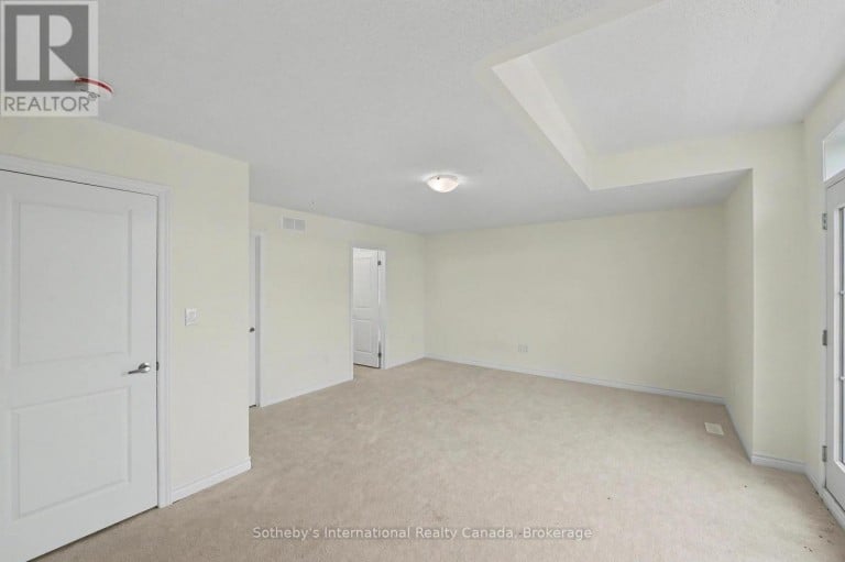 9 HILLCROFT WAY, Kawartha Lakes (Bobcaygeon), Ontario, K0M1A0