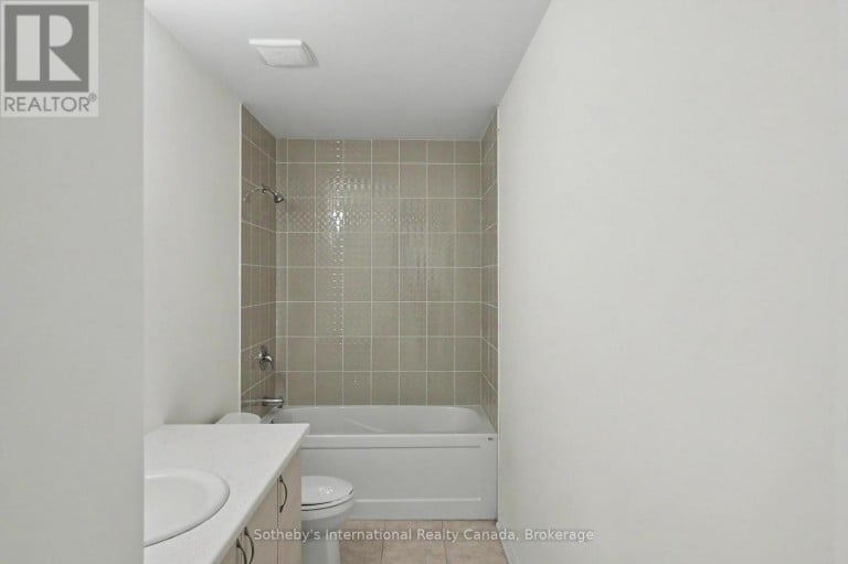 9 HILLCROFT WAY, Kawartha Lakes (Bobcaygeon), Ontario, K0M1A0