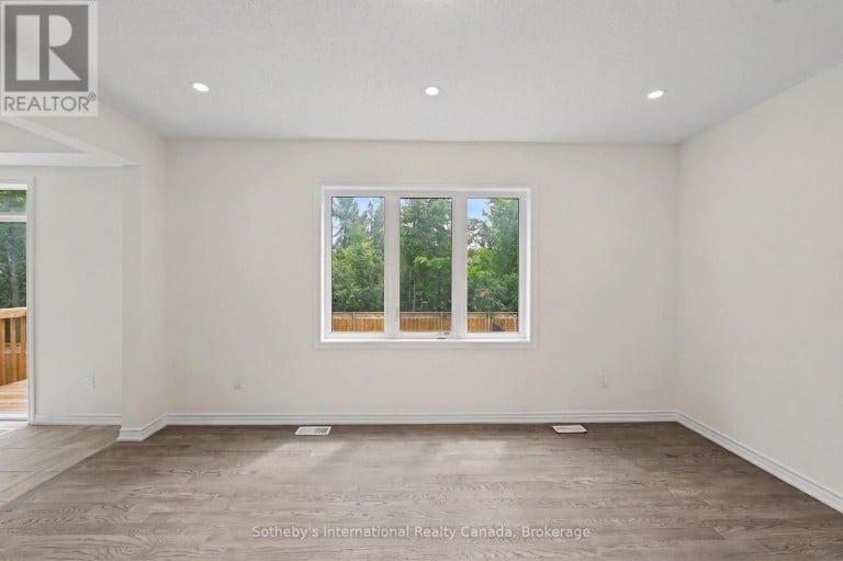 9 HILLCROFT WAY, Kawartha Lakes (Bobcaygeon), Ontario, K0M1A0