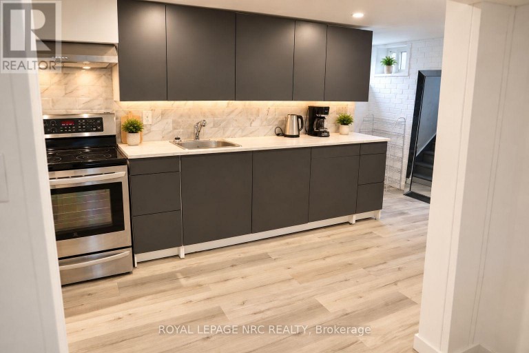 5020 MCRAE STREET, Niagara Falls (Cherrywood), Ontario, L2E1P3