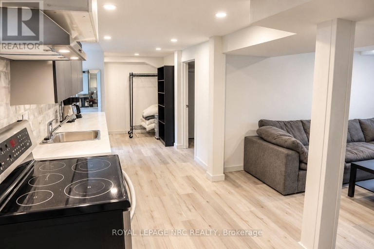5020 MCRAE STREET, Niagara Falls (Cherrywood), Ontario, L2E1P3