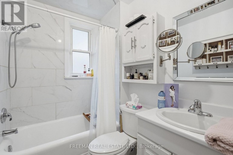 783 SPADINA ROAD, Toronto (Forest Hill South), Ontario, M5P2X5