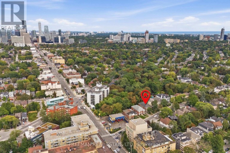 783 SPADINA ROAD, Toronto (Forest Hill South), Ontario, M5P2X5