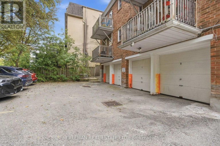 783 SPADINA ROAD, Toronto (Forest Hill South), Ontario, M5P2X5
