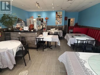 6294 MAIN STREET Whitchurch-Stouffville (Stouffville) Ontario photo 4