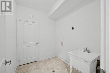 12 HILLCROFT WAY Kawartha Lakes (Bobcaygeon) Ontario photo 11