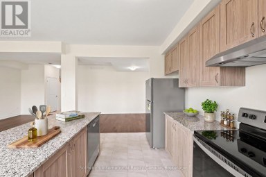 12 HILLCROFT WAY Kawartha Lakes (Bobcaygeon) Ontario photo 13