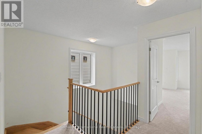 12 HILLCROFT WAY, Kawartha Lakes (Bobcaygeon), Ontario, K0M1A0
