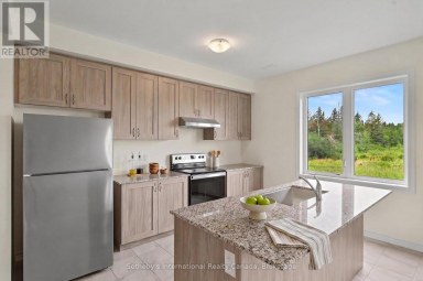 12 HILLCROFT WAY Kawartha Lakes (Bobcaygeon) Ontario photo 5