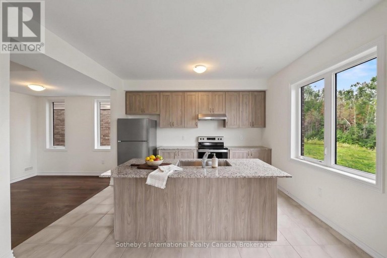 12 HILLCROFT WAY, Kawartha Lakes (Bobcaygeon), Ontario, K0M1A0