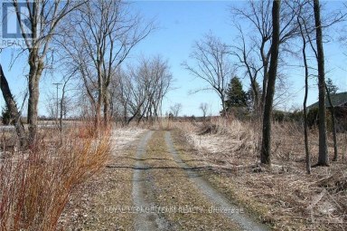 3500 COUNTY 11 ROAD South Dundas Ontario photo 6