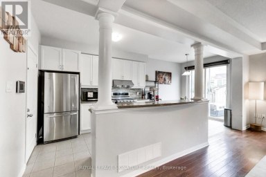15 WHITEROSE LANE Whitchurch-Stouffville (Stouffville) Ontario photo 4