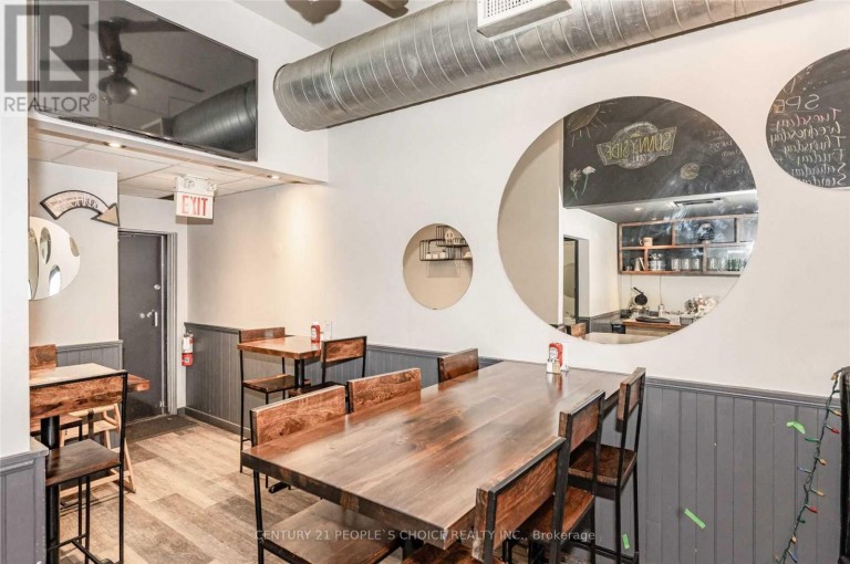 337 LAKESHORE ROAD E, Oakville (OO Old Oakville), Ontario, L6J1J4
