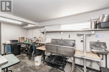 337 LAKESHORE ROAD E Oakville (OO Old Oakville) Ontario photo 22