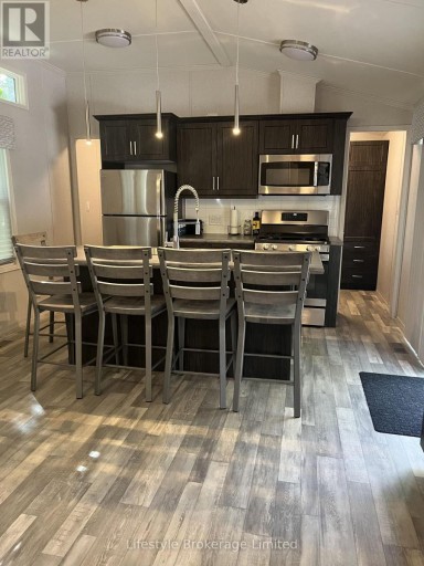 634 BLUEBERRY LANE, Scugog, Ontario, L9L1B4