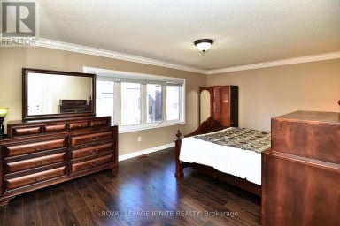 42 GRAYLEAF DRIVE Whitchurch-Stouffville (Stouffville) Ontario photo 27