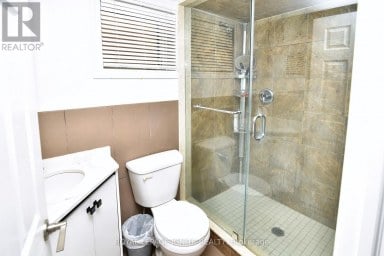 42 GRAYLEAF DRIVE Whitchurch-Stouffville (Stouffville) Ontario photo 44