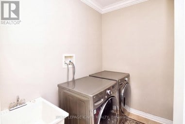42 GRAYLEAF DRIVE Whitchurch-Stouffville (Stouffville) Ontario photo 45