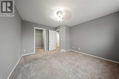 13 Country Hills Rise NW Calgary Alberta photo 17