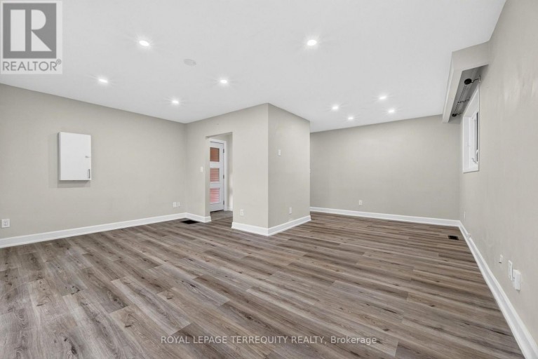 134 SWITZER DRIVE, Oshawa (Centennial), Ontario, L1G3J7