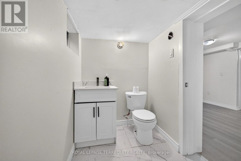 134 SWITZER DRIVE, Oshawa (Centennial), Ontario, L1G3J7