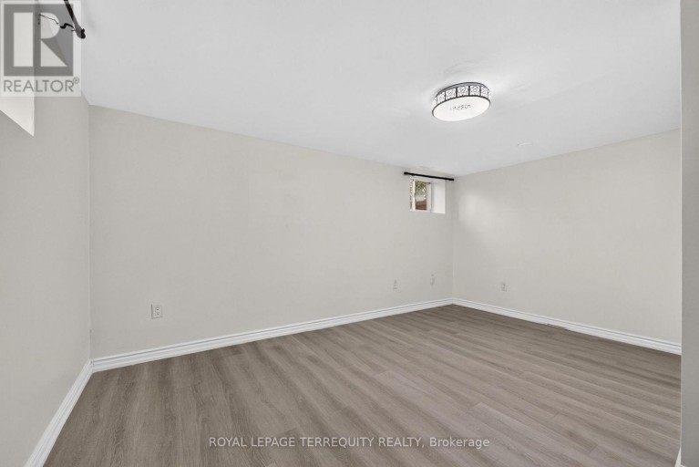 134 SWITZER DRIVE, Oshawa (Centennial), Ontario, L1G3J7