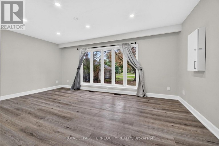 134 SWITZER DRIVE, Oshawa (Centennial), Ontario, L1G3J7