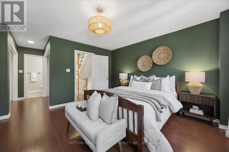 8915 YONGE STREET, Richmond Hill (Langstaff), Ontario, L4C0L5