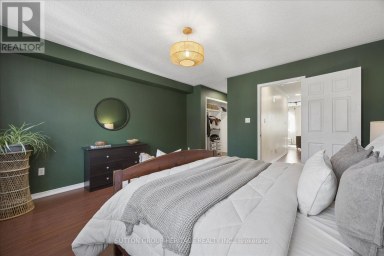 8915 YONGE STREET Richmond Hill (Langstaff) Ontario photo 22