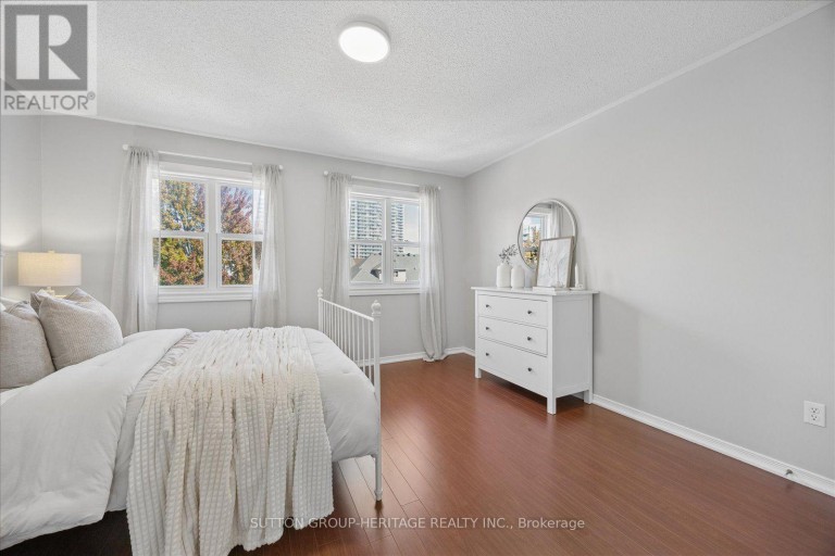 8915 YONGE STREET, Richmond Hill (Langstaff), Ontario, L4C0L5