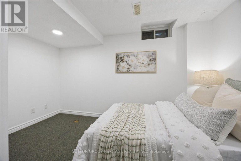 8915 YONGE STREET, Richmond Hill (Langstaff), Ontario, L4C0L5
