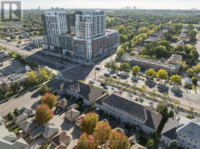 8915 YONGE STREET, Richmond Hill (Langstaff), Ontario, L4C0L5