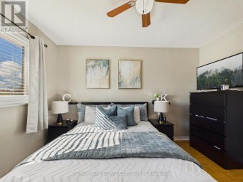 68 AURORA PLACE Brampton (Heart Lake West) Ontario photo 18