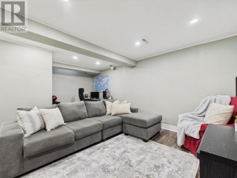 68 AURORA PLACE Brampton (Heart Lake West) Ontario photo 29