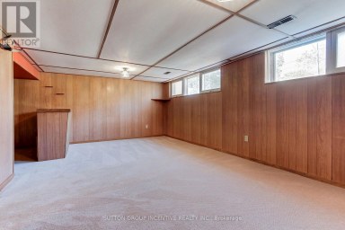 43 SUSSEX AVENUE Richmond Hill (Crosby) Ontario photo 25