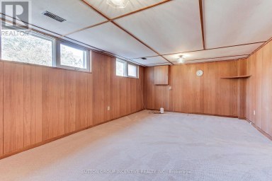 43 SUSSEX AVENUE Richmond Hill (Crosby) Ontario photo 26